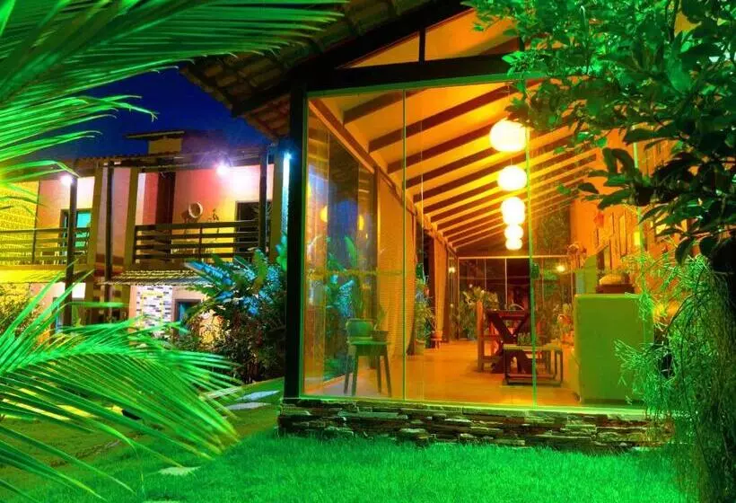 ペンション Casa De Frida Pousada Galeria