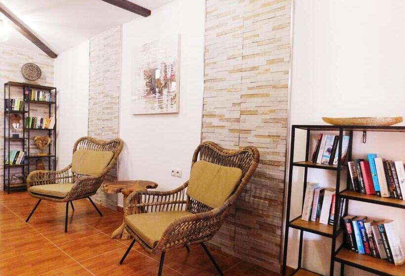 پانسیون Chabela S Suites