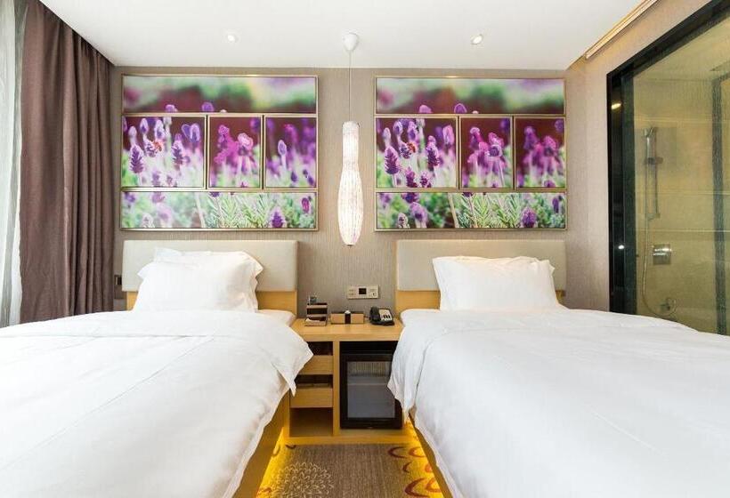 Lavande Hotels Weihai Weigao Square Branch