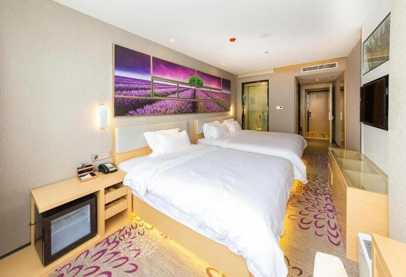 Lavande Hotels Weihai Weigao Square Branch