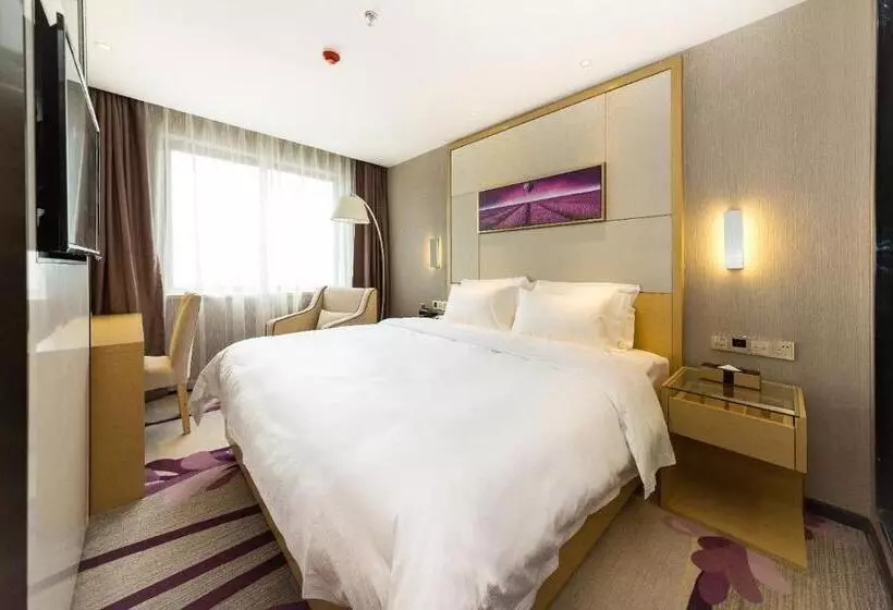 Lavande Hotels Weihai Weigao Square Branch