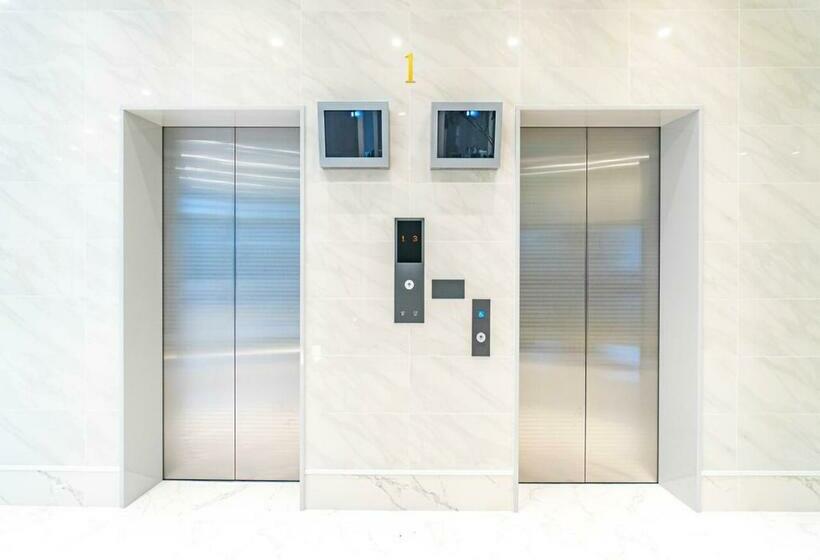 Bande Hotel Tenpozan Higashi