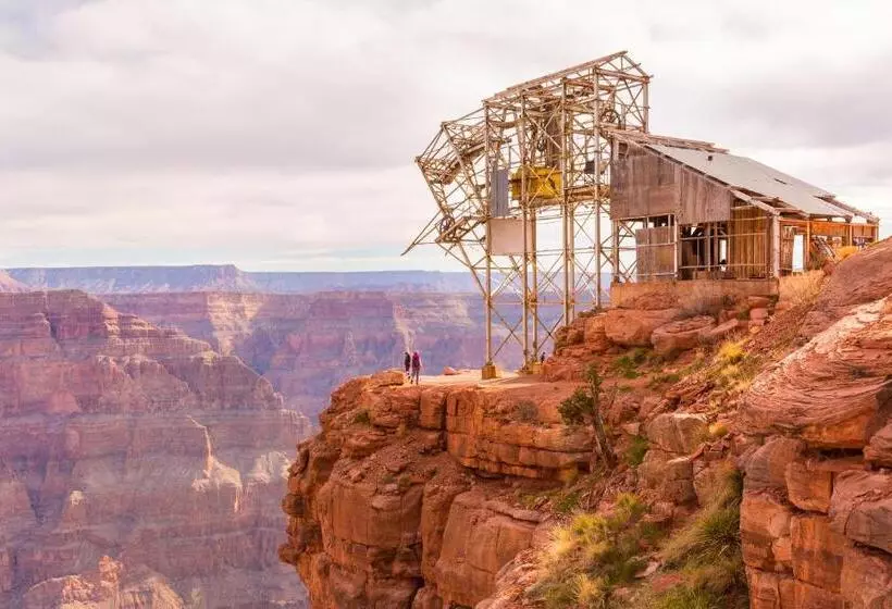 Hotelli Cabins At Grand Canyon West