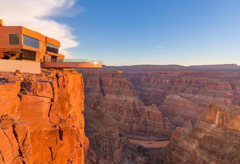 فندق Cabins At Grand Canyon West