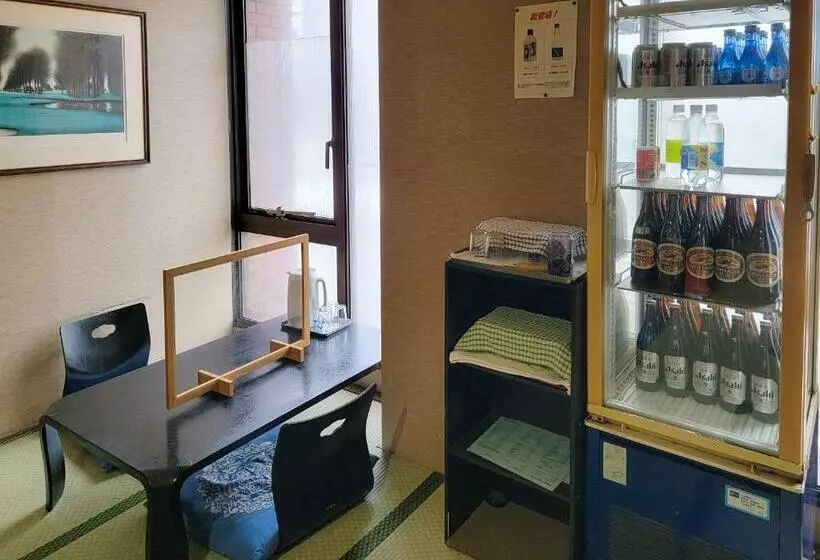 Hotelli First Inn Takamatsu