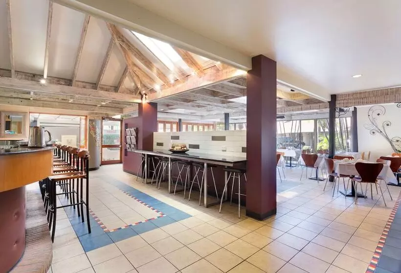 ホテル Brisbane International Virginia