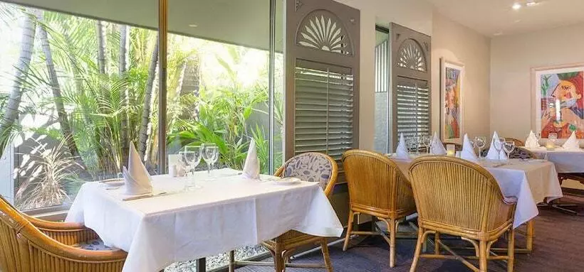 ホテル Brisbane International Virginia