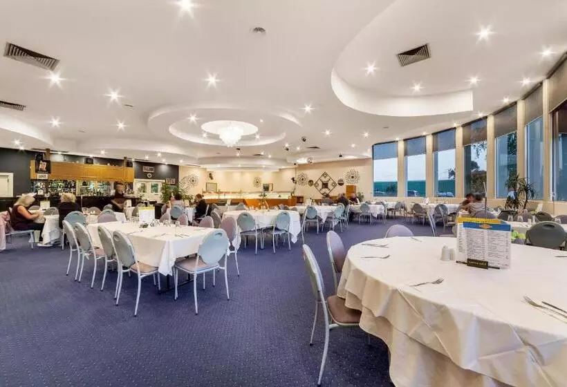 فندق Ciloms Airport Lodge