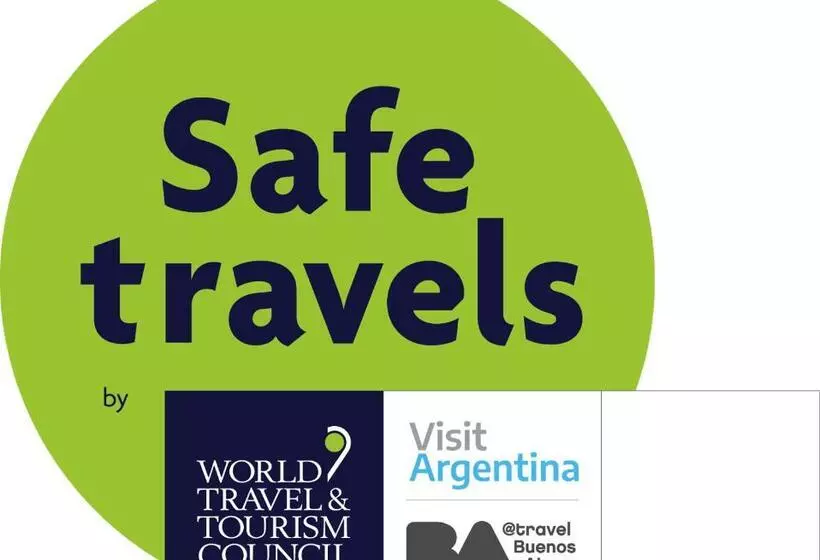 ホテル Esmeralda Palace