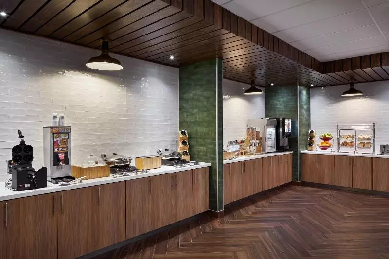 هتل Fairfield Inn & Suites By Marriott Virginia Beach/norfolk Airport