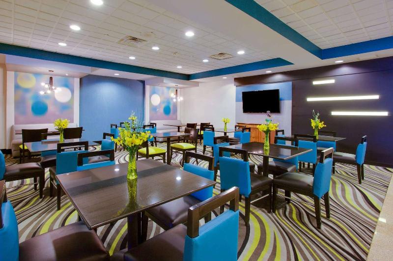 酒店 Fairfield Inn & Suites By Marriott Virginia Beach/norfolk Airport