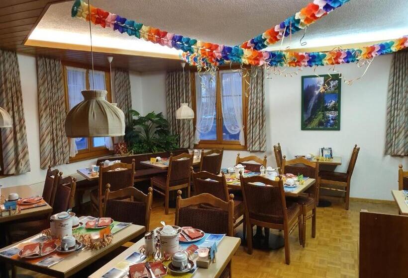 هتل Garni Alpenruh