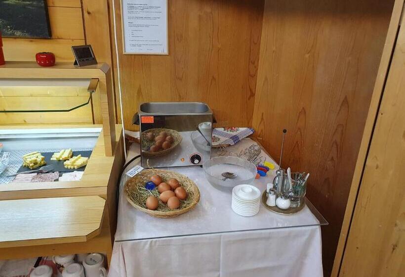 هتل Garni Alpenruh