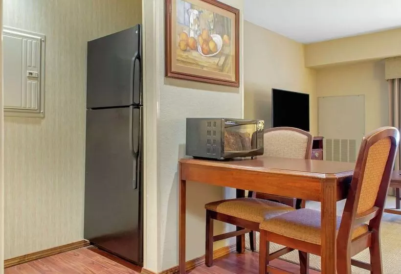 Отель Homewood Suites By Hilton College Station