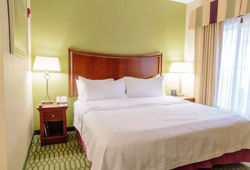 Отель Homewood Suites By Hilton College Station