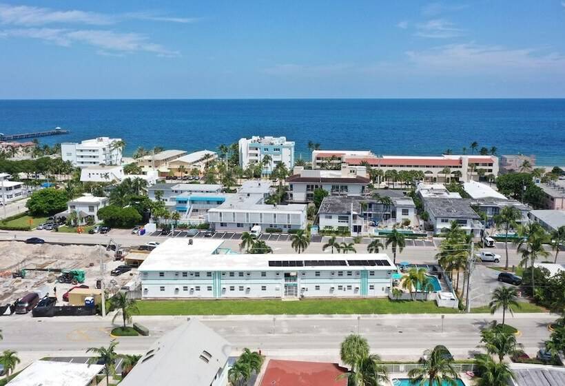 Отель Horizon By The Sea Inn