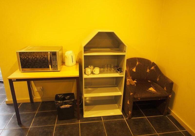 Killara Hotel & Suites