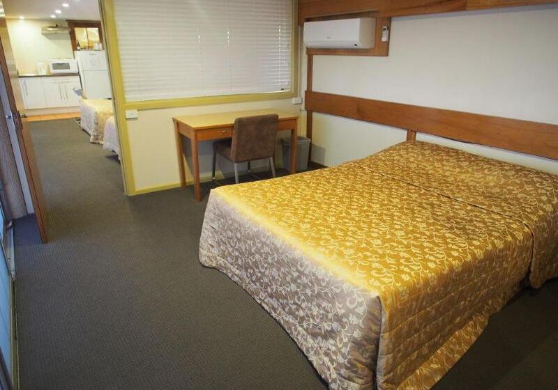 Killara Hotel & Suites