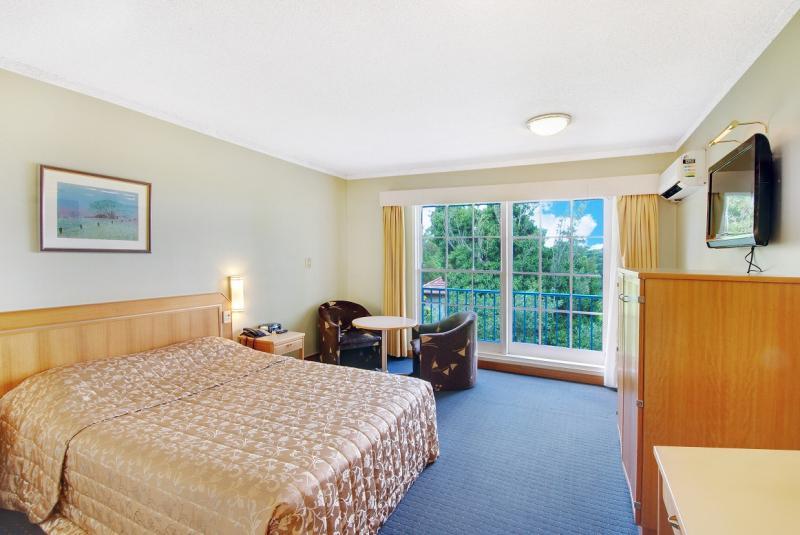 Killara Hotel & Suites
