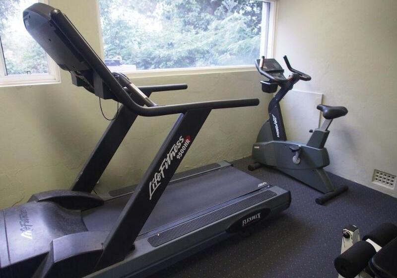 Killara Hotel & Suites