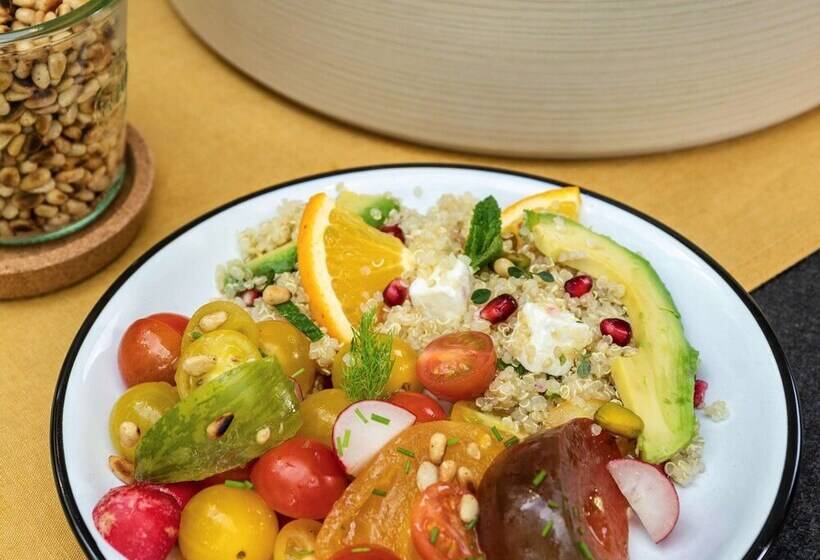 فندق Mercure  Kamen Unna