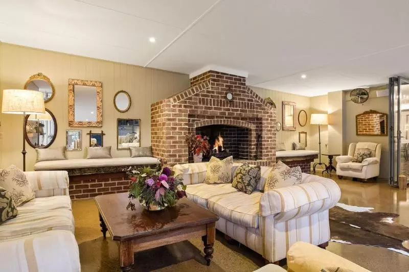 Hotel Peppers Manor House