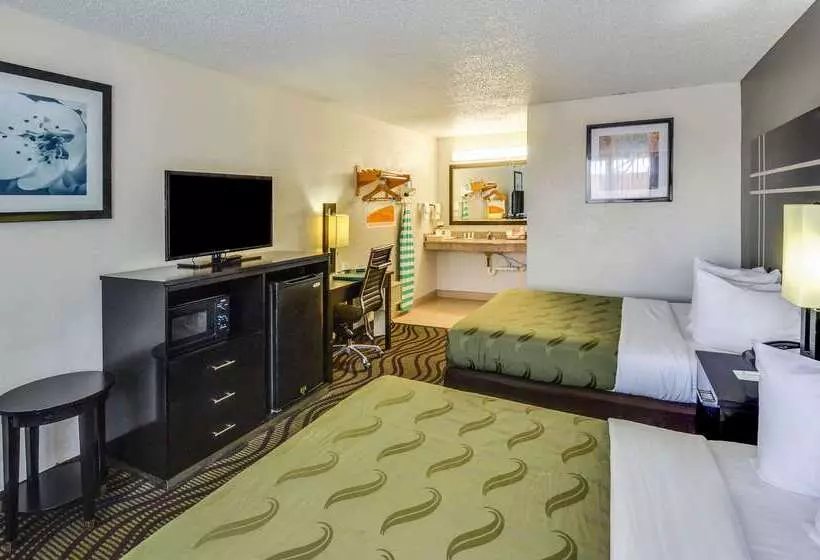 Отель Quality Inn & Suites Hardeeville  Savannah North