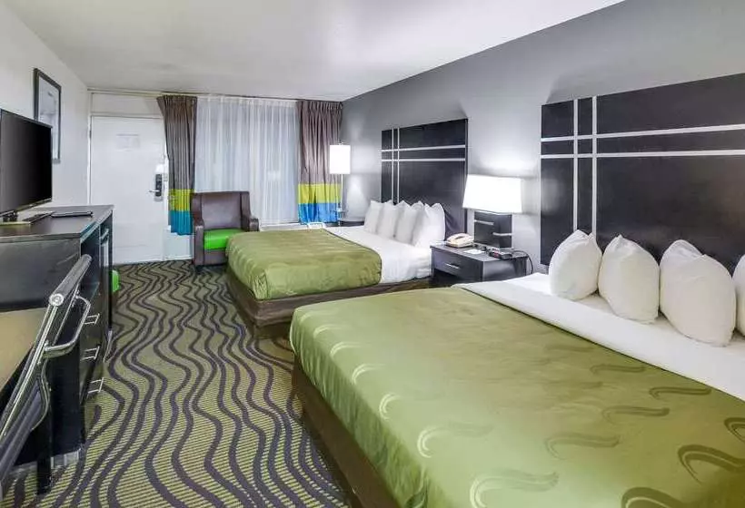 Отель Quality Inn & Suites Hardeeville  Savannah North