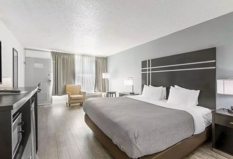 Отель Quality Inn & Suites Hardeeville  Savannah North