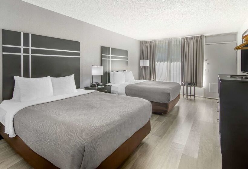 בית מלון כפרי Quality Inn & Suites Hardeeville Savannah North