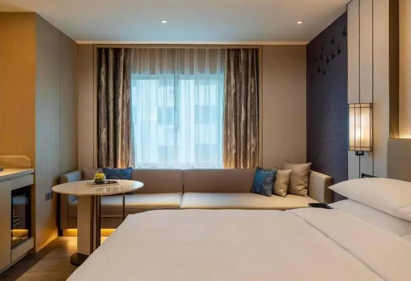 ホテル Renaissance Shenzhen Luohu