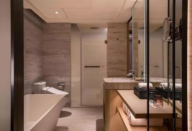 ホテル Renaissance Shenzhen Luohu