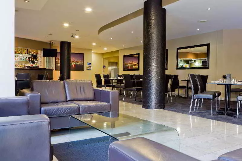 Riverside Hotel Southbank