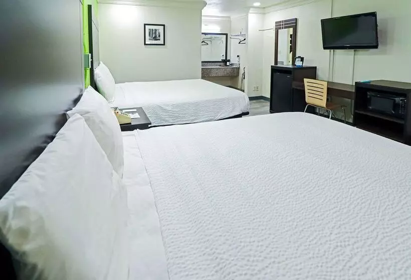 فندق Rodeway Inn San Antonio Lackland Afb  Seaworld