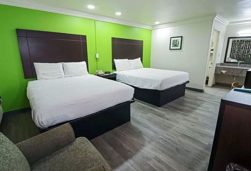 فندق Rodeway Inn San Antonio Lackland Afb  Seaworld