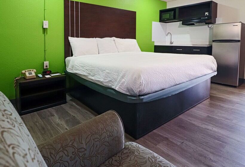 בית מלון כפרי Rodeway Inn San Antonio Lackland Afb Seaworld