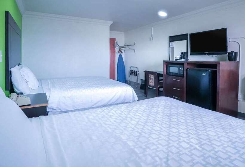 בית מלון כפרי Rodeway Inn San Antonio Lackland Afb Seaworld