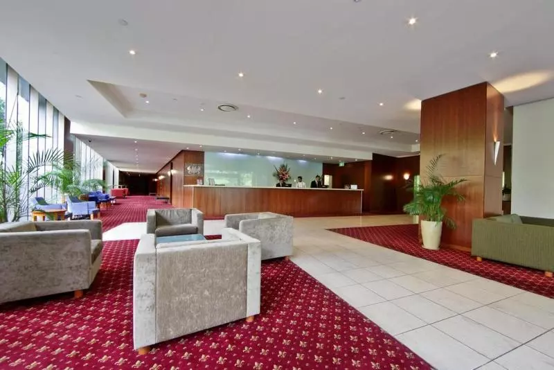 ホテル Seasons Botanic Gardens