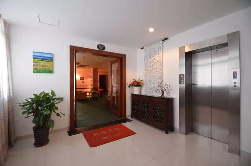 ホテル Chengdu Traffic