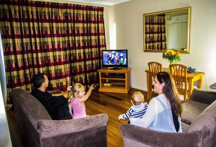 Mont Clare Boutique Apartments