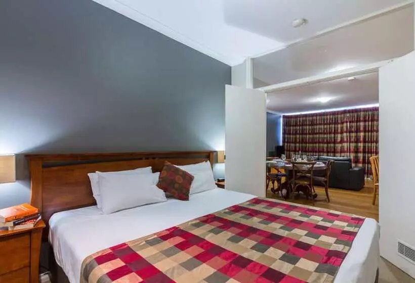 Mont Clare Boutique Apartments