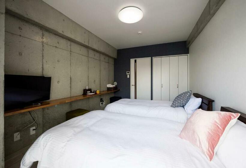 Отель Little Island Okinawa Tomari