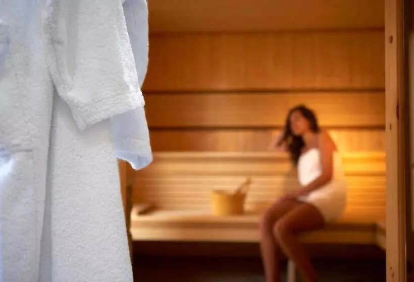 Anthemus Sea Beach Hotel And Spa