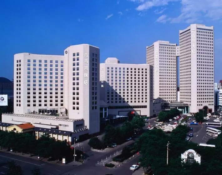 Hotelli Beijing Landmark Towers