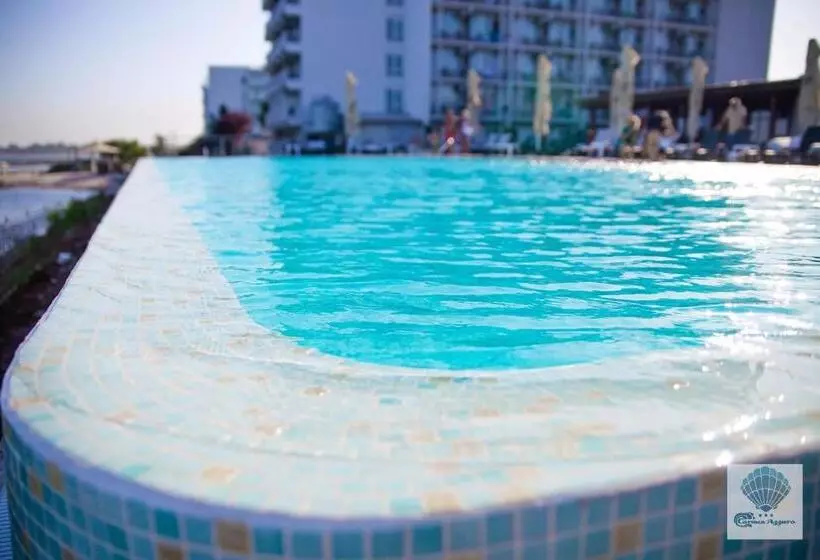 Отель Carmen Azzuro