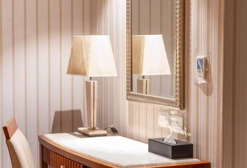 هتل Elegance