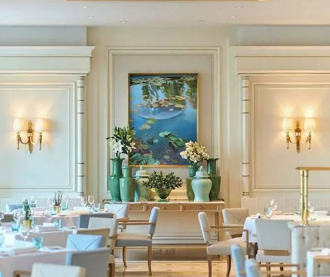 Four Seasons Hotel Cairo At Nile Plaza