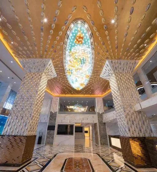 هتل Golden Dragon