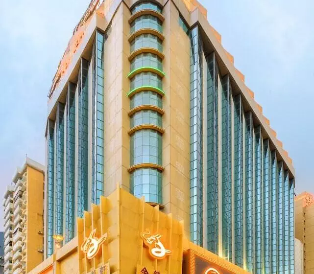 هتل Golden Dragon