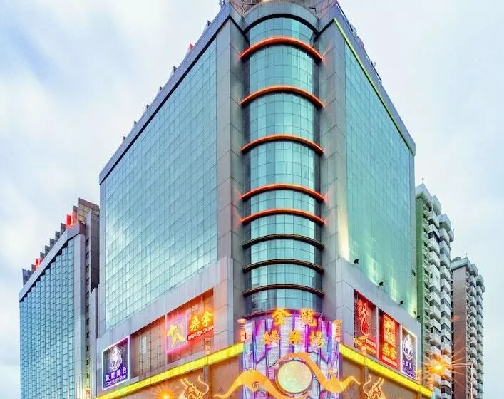 هتل Golden Dragon